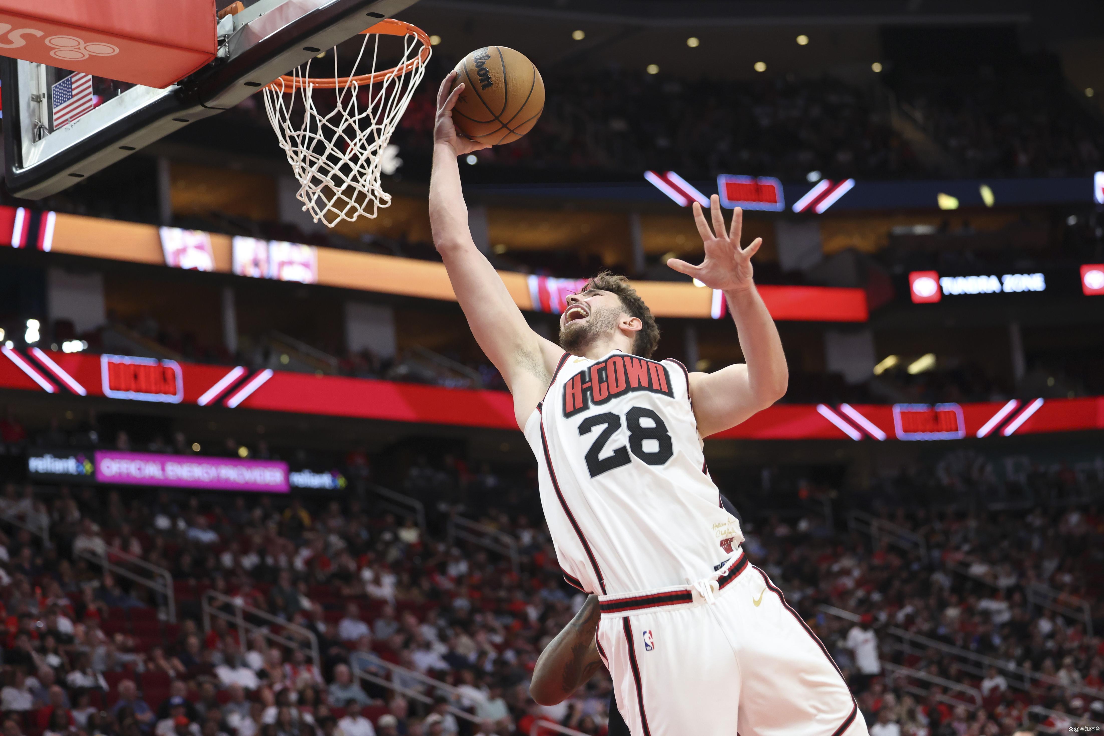 关于杜兰特连续五场比赛得分超过势不可挡上海久事冲刺阶段迎来里程碑，网友：转会期浙江稠州手感冰凉的信息